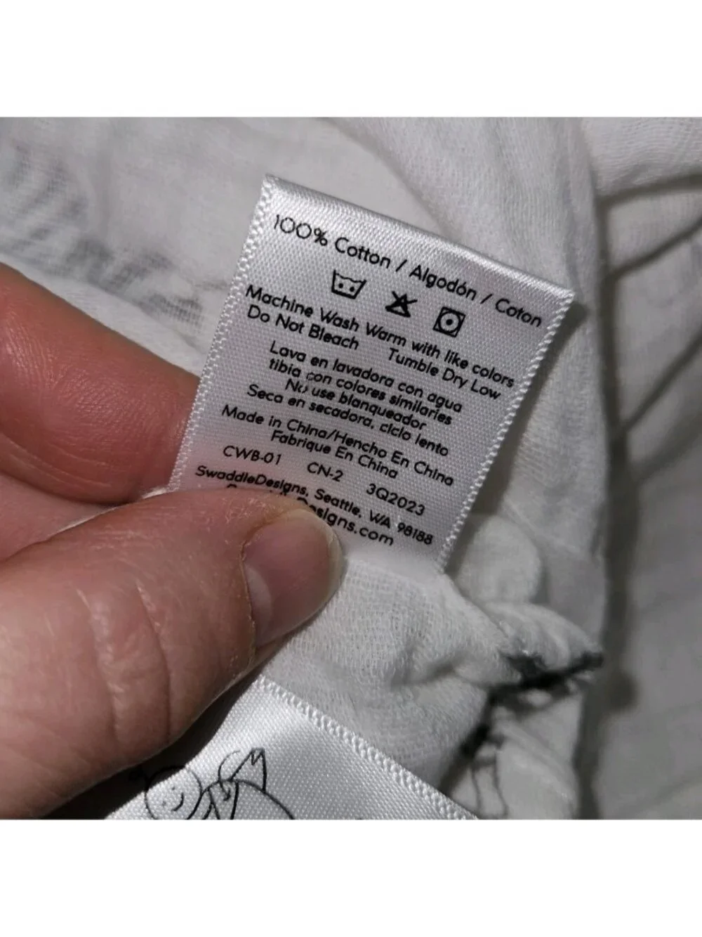 Amazing Baby Zebra Muslin Swaddle Blanket 100% Cotton White Gray 32x32